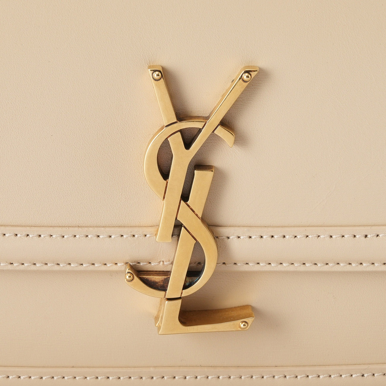 YVES SAINT LAURENT(USED)생로랑 솔페리노 사첼백